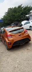 Hyundai Veloster 2015 Beige - 3