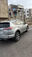 2017 Toyota RAV4 XLE AWD - 1