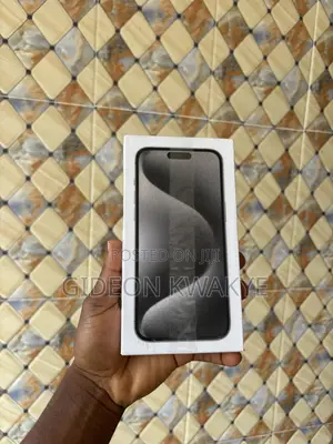 New Apple iPhone 15 Pro Max 256GB Silver