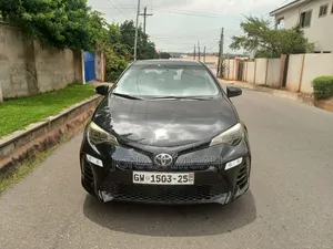 Toyota Corolla S 2016 Black