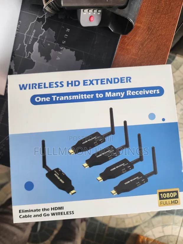1 to 3 HDMI Wireless Transmitter and Receiver 1080p - 1