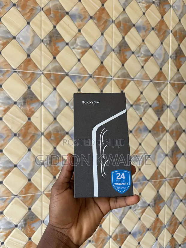 New Samsung Galaxy S26 256GB Black - 1