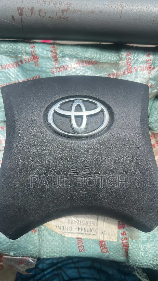 2007-2014 Toyota Camry Steering Wheel Airbag Cover - 1