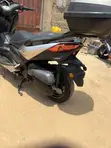 Yamaha XMAX 300 Scooter (2020) - 2