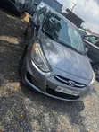 Hyundai Accent SE Sedan 2016 Gray - 2