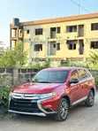 Mitsubishi Outlander SE 2017 Red - 3