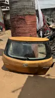 Toyota Matrix Boot / Tailgate (2003-2016) - 2