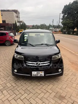Toyota bB 2010 Black