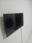 Samsung 32-Inch LED TV - 2