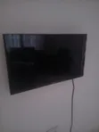 Samsung 32-Inch LED TV - 4