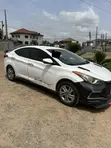 Hyundai Elantra 2011 White - 4
