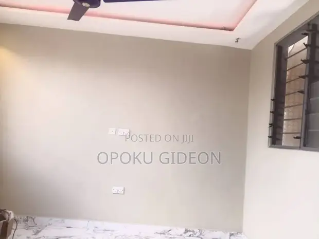 1 Bedroom Room & Parlour for Rent, Olebu - Canada - 1