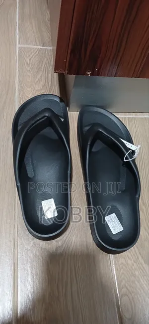 La Brand Black Rubber Slippers - Size 45