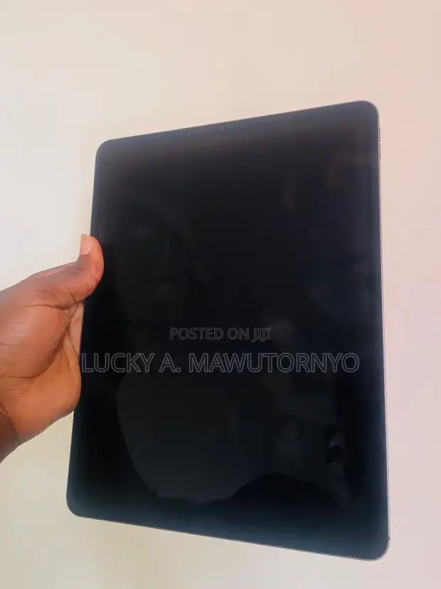 Apple iPad Pro 12.9 (2021) 512GB Gray - 1