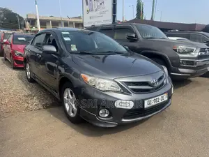 Toyota Corolla S 2013 Gray