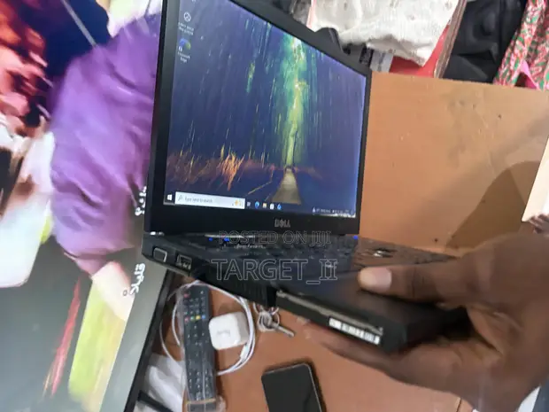 Dell Latitude E4300 Laptop 4GB RAM, 140GB HDD+SSD - 1