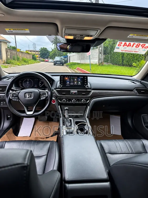 Honda Accord Touring 2018 Black - 1