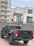 Toyota Tacoma SR5 2018 Black - 4