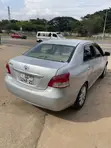 Toyota Belta 2010 Silver - 2
