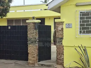 10-Bedroom Bungalow for Sale near UPSA
