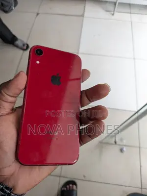 Apple iPhone XR 64GB Red