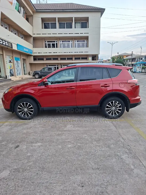 Toyota RAV4 2017 Red - 1