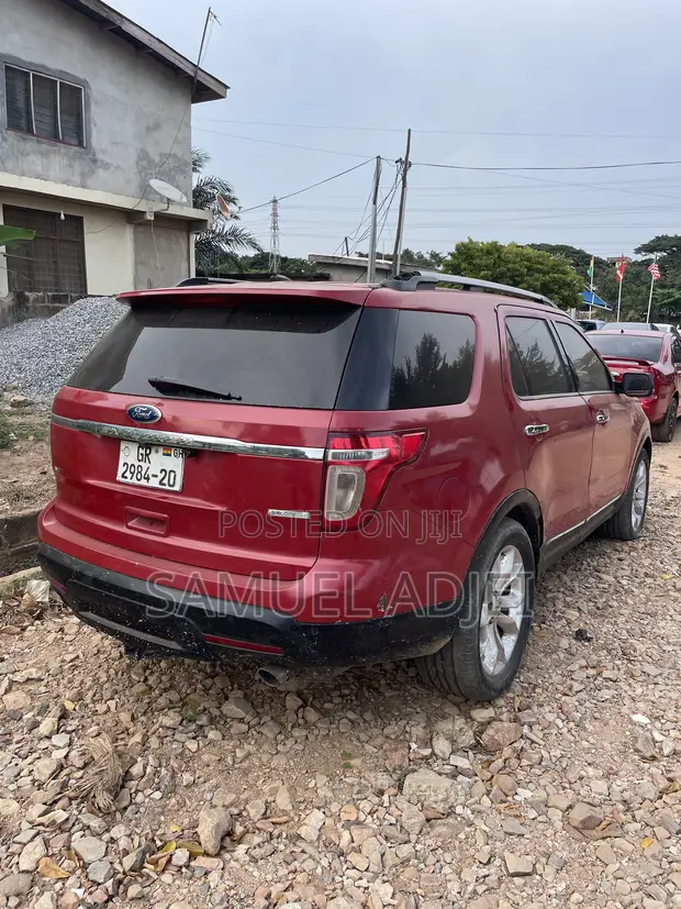 Ford Explorer 2014 Red - 1