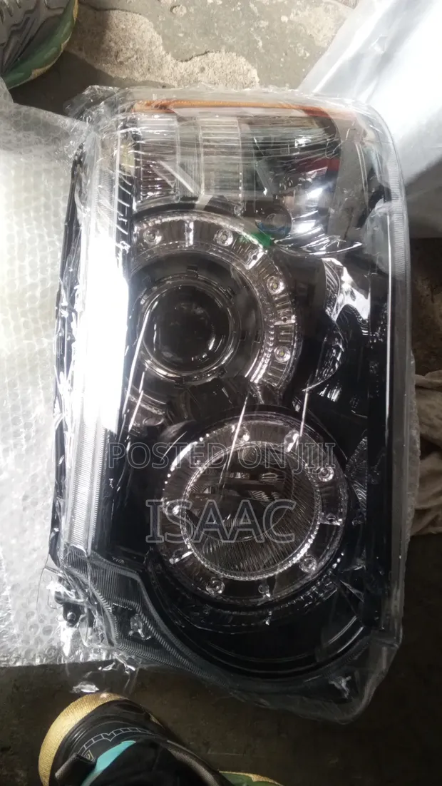 Range Rover Sport 2012 Headlights (Brand New) - 1
