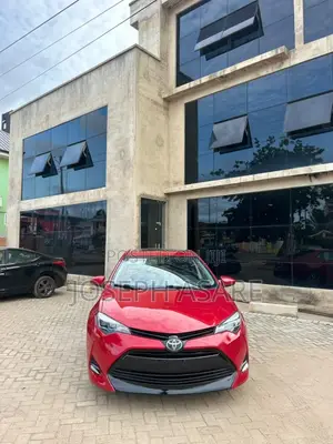 2017 Toyota Corolla XLE Sedan