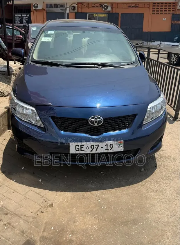 Toyota Corolla 2010 Blue - 1
