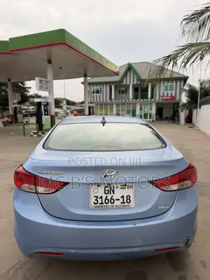 Hyundai Elantra 2013 Blue