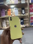 Apple iPhone 11 64GB Yellow - 2