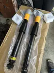 Bentley Bentayga / Porsche Cayenne 18-2023 Back Shocks - 3