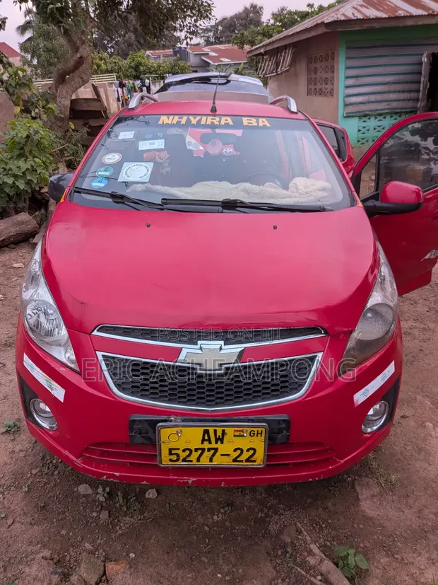 Chevrolet Spark 1LT 2013 Red - 1
