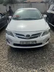 2013 Toyota Corolla LE Sedan - White - 4