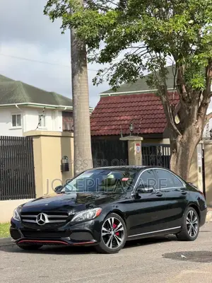 2017 Mercedes-Benz C300 Black
