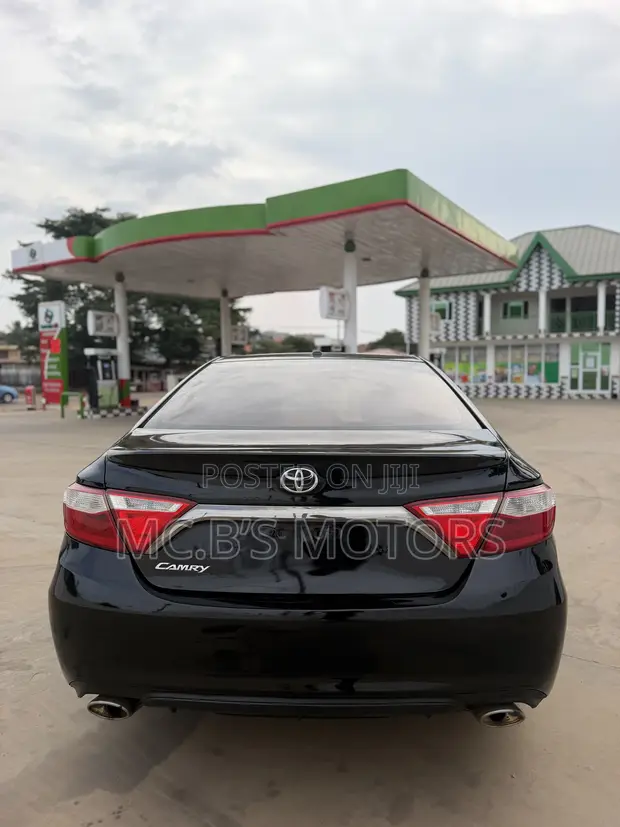 Toyota Camry 2016 Black - 1