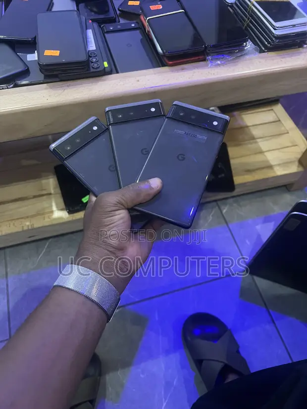 Google Pixel 6 128GB Black - 1