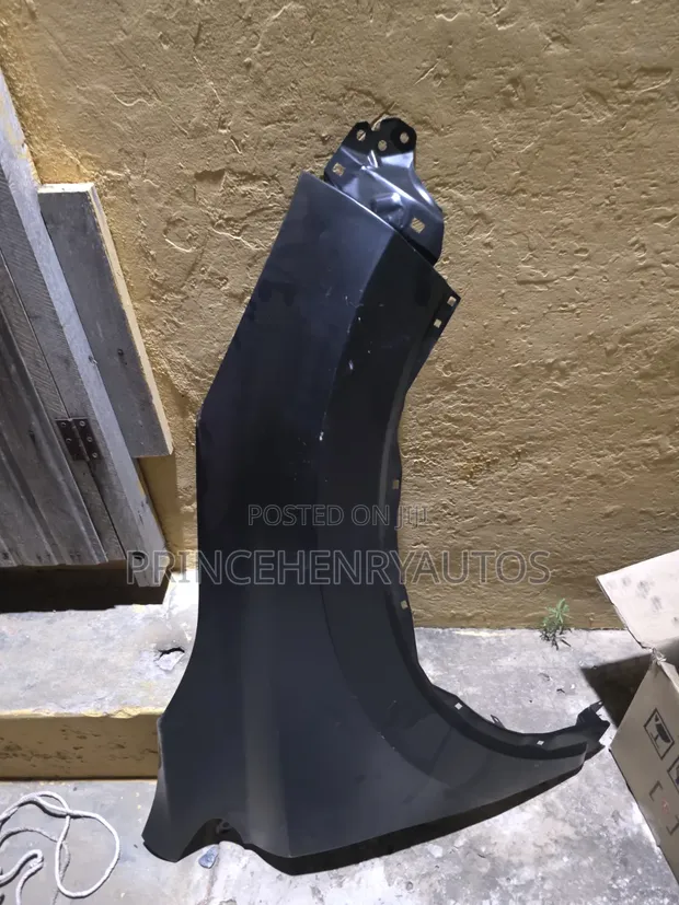 Honda CR-V 2017-2022 Right Fender - 1