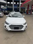 Hyundai Elantra 2017 White - 5