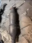 Hyundai Elantra Catalytic Converter (Used) - 2