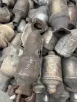 Hyundai Elantra Catalytic Converter (Used) - 5