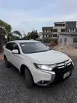 Mitsubishi Outlander 2017 White - 4