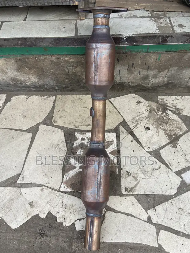 Toyota Yaris/Vitz Catalytic Converter - 1