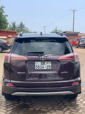 2018 Toyota RAV4 XLE SUV AWD