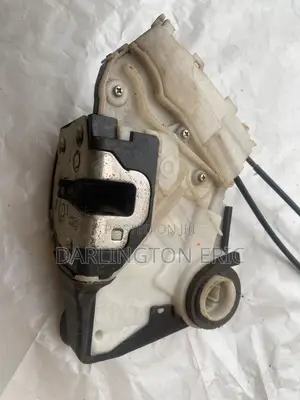 2014-2019 Toyota Corolla Door Lock
