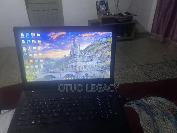 Lenovo G510 Laptop - 8GB RAM, AMD Ryzen 5, 1TB HDD - 1