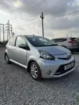 Toyota Aygo 1.0 5-Door 2012 - 1