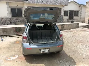 Pontiac Vibe 1.8L Hatchback 2010 Gray