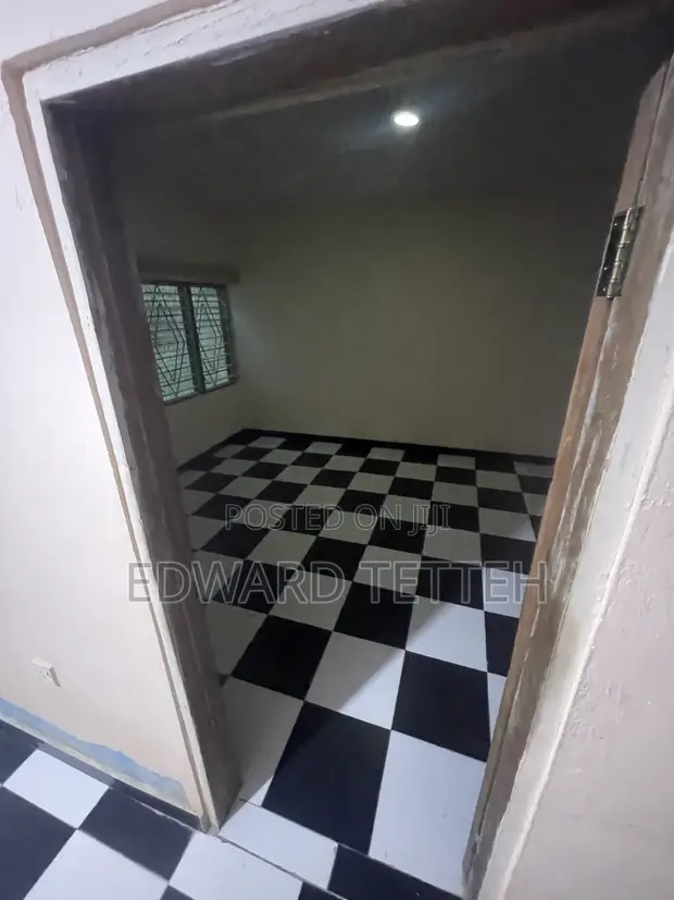 1-Bedroom Apartment for Rent in Kumasi Metropolitan - 1
